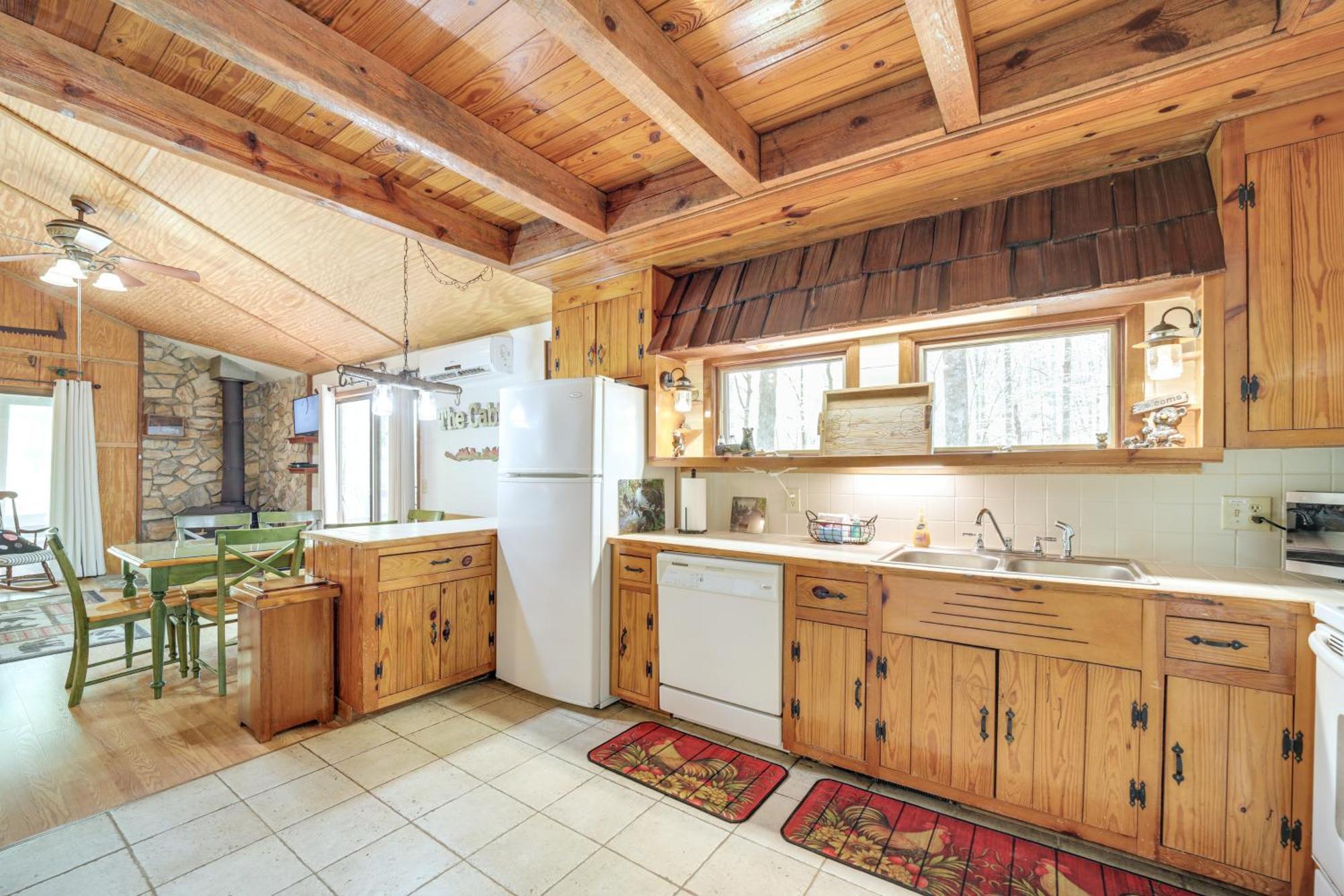 Creekside Whittier Cabin With Fire Pit Near Hiking! Eksteriør billede