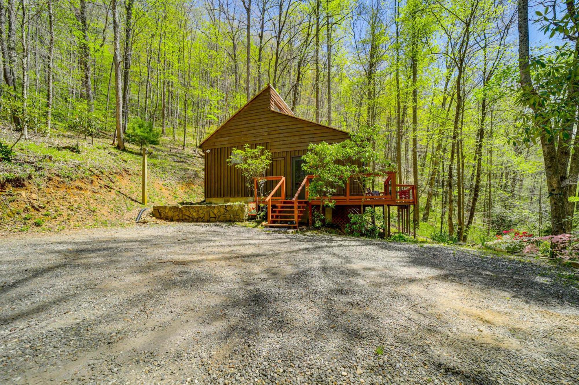 Creekside Whittier Cabin With Fire Pit Near Hiking! Eksteriør billede