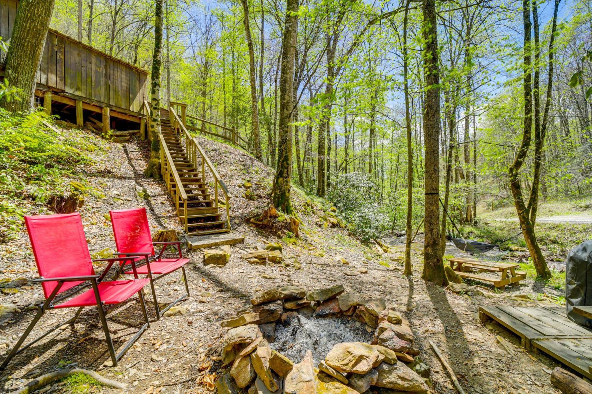 Creekside Whittier Cabin With Fire Pit Near Hiking! Eksteriør billede